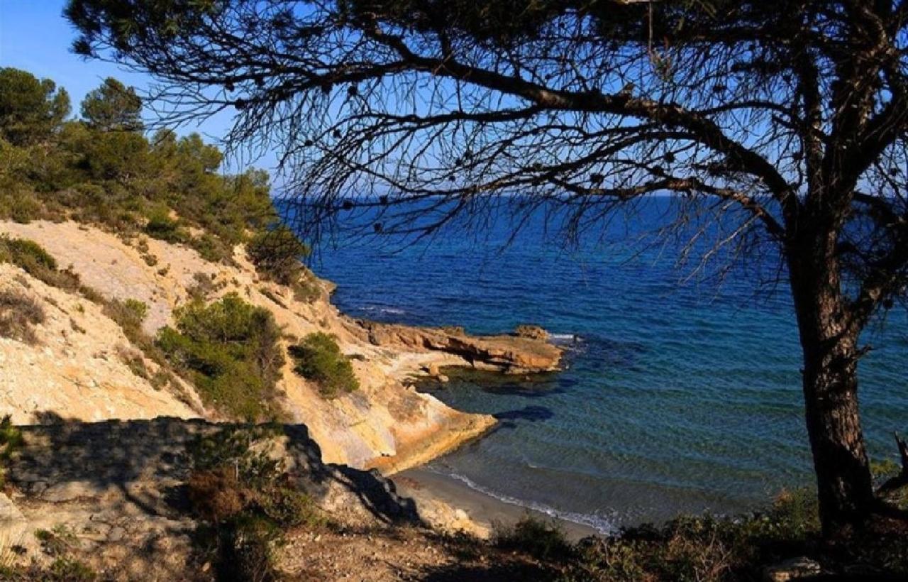 Pension Subirats Perello El Perelló Εξωτερικό φωτογραφία